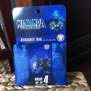 Marvel: Wakanda Forever: Blue Black Panther reusable bag (23”x16.5”)
